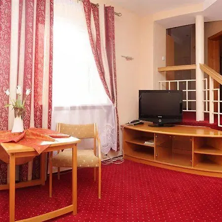 Hotel Wiktoria 2*